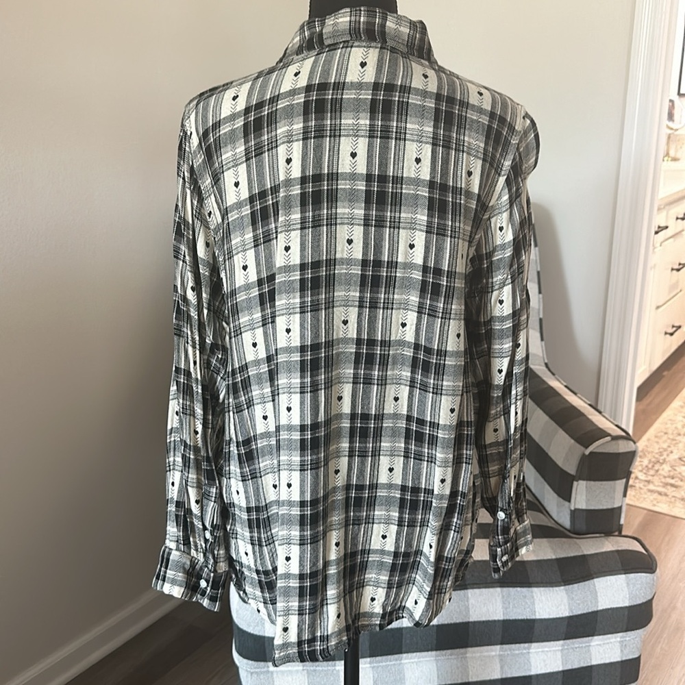 Lucky brand soft flannel - cream and black - Picture 3 of 4
